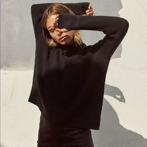 Vetta Capsule - The Cropped Mockneck Sweater